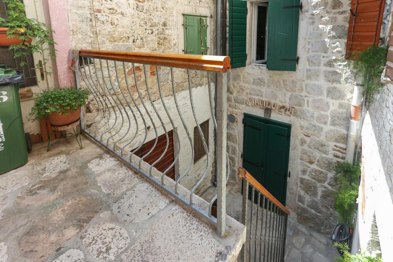 Apartments Salvezani Split Extérieur photo